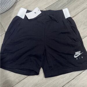 New With Tags Nike Air Shorts Girls XL French Terry Sportswear Older Kids Black